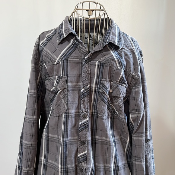 MENS PLAIDED BUTTON DOWN - Picture 3 of 5